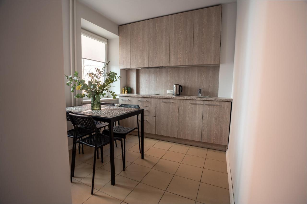 Lovely Apartment In The City Center Kaunas Ngoại thất bức ảnh
