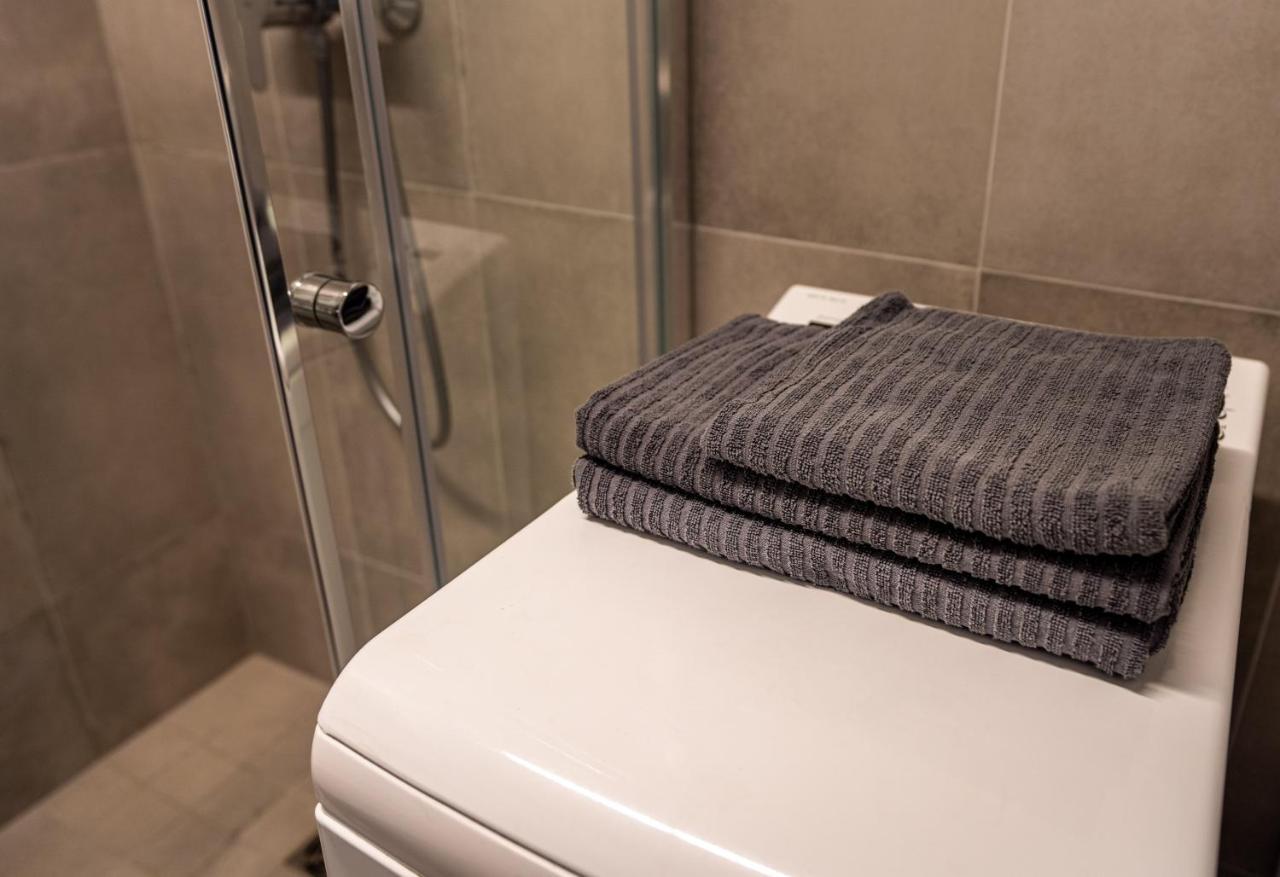 Lovely Apartment In The City Center Kaunas Ngoại thất bức ảnh